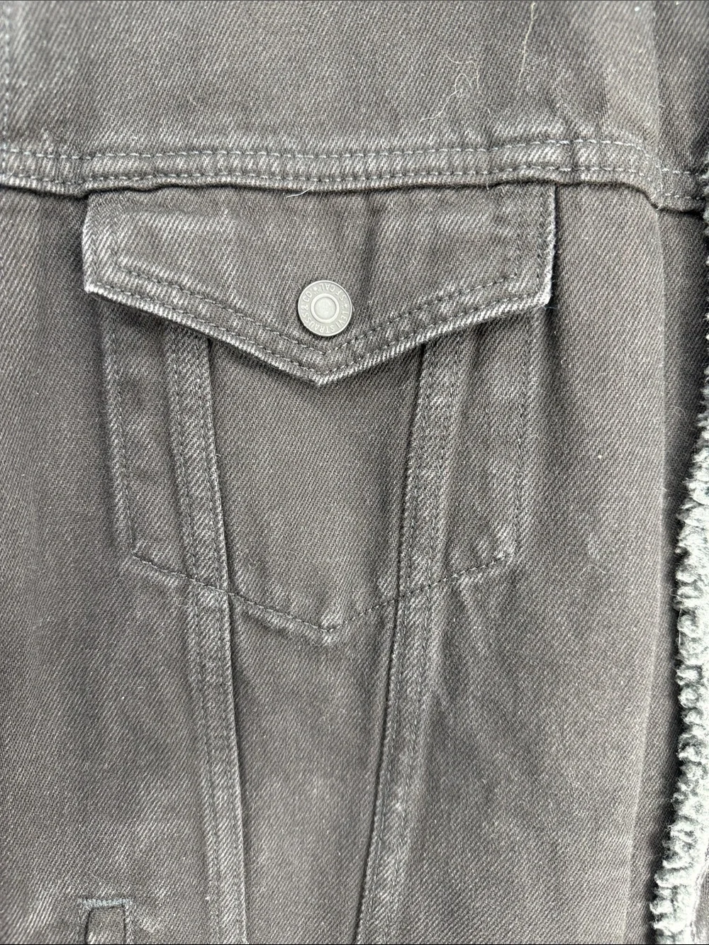 Levi's Black Denim Sherpa Jacket with Gray Lining